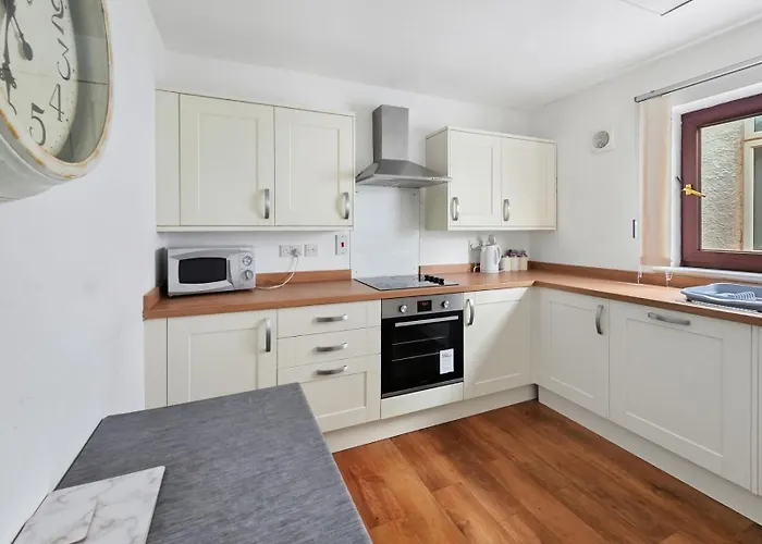 Spacious 4 Bedroom Flat, Perfect For Trade Teams Apartman Bristol